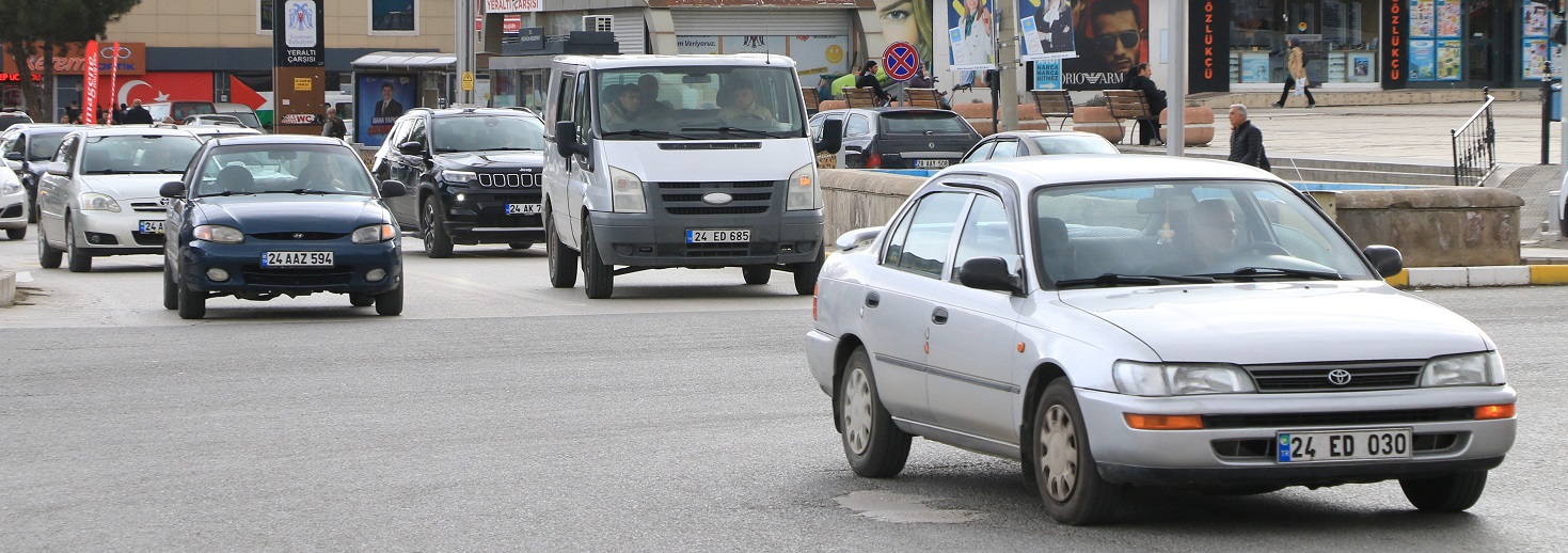 Erzincan’da trafiğe kayıtlı araç sayısı Nisan ayı sonu itibarıyla 72 bin 460 oldu