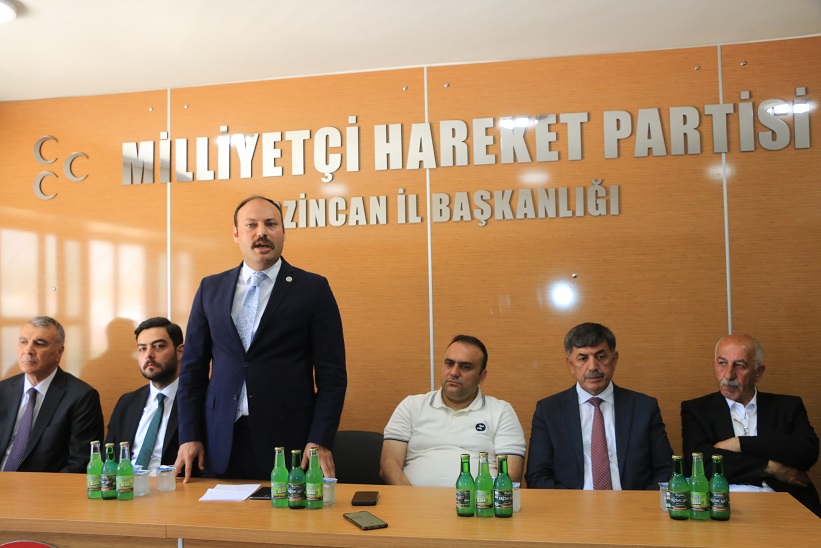 MHP Erzincan İl Teşkilatında bayramlaşma töreni gerçekleştirildi