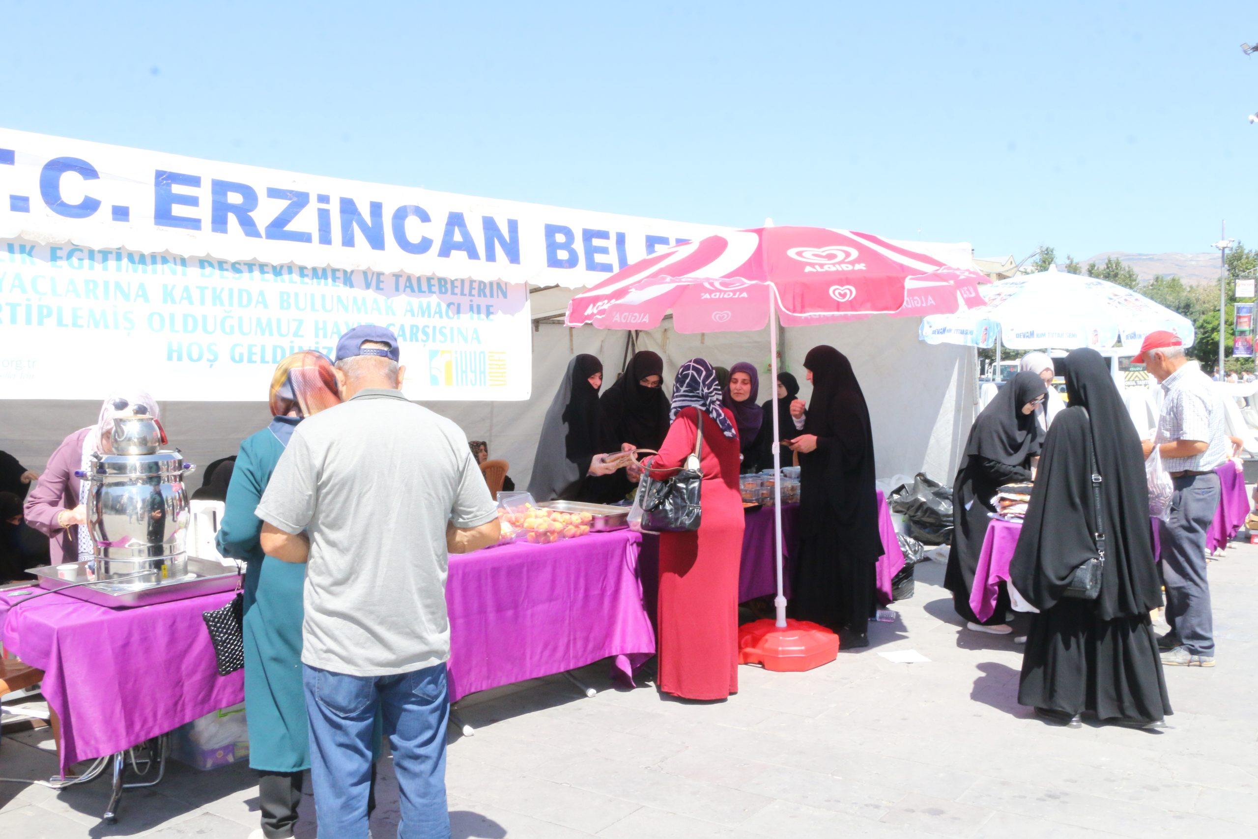 Kur’an Bülbülleri için kermes düzenlendi