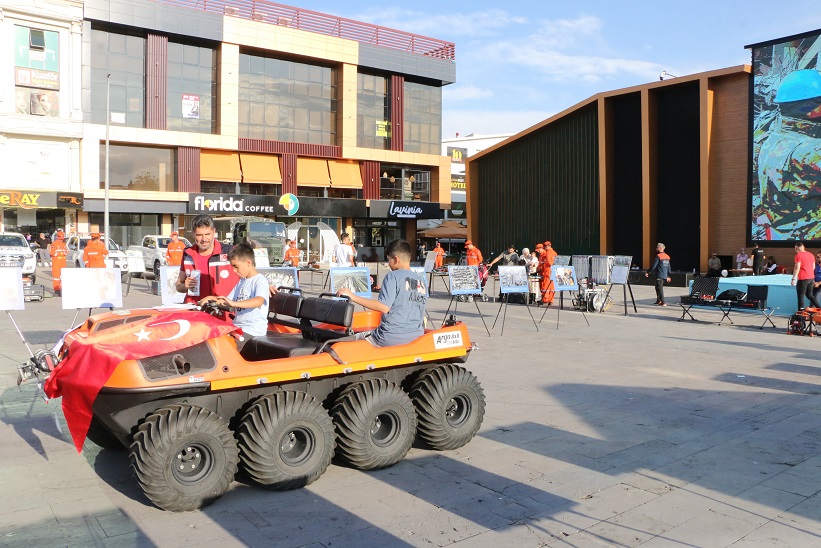 Erzincan’da Erzincan Valiliği himayelerinde