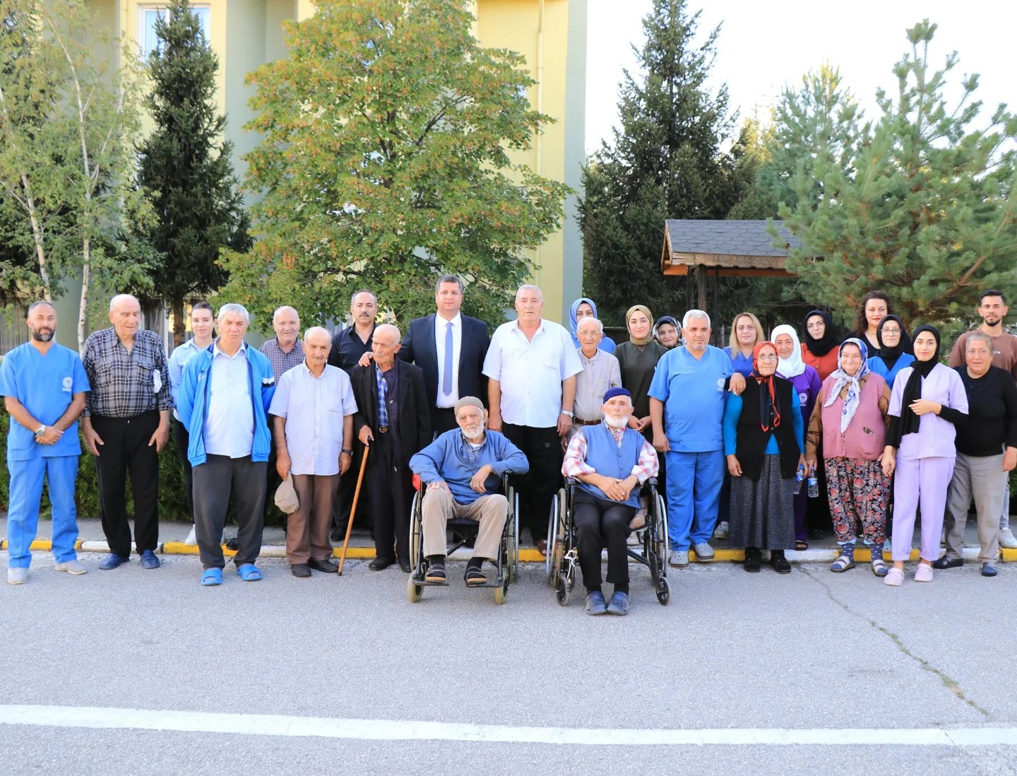 İl Müdürü Demirci, Huzurevi’ni denetledi