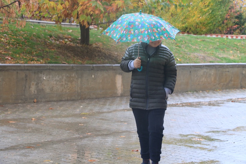 Meteoroloji uyardı; yerel kuvvetli gök gürültülü sağanak yağışlara dikkat!