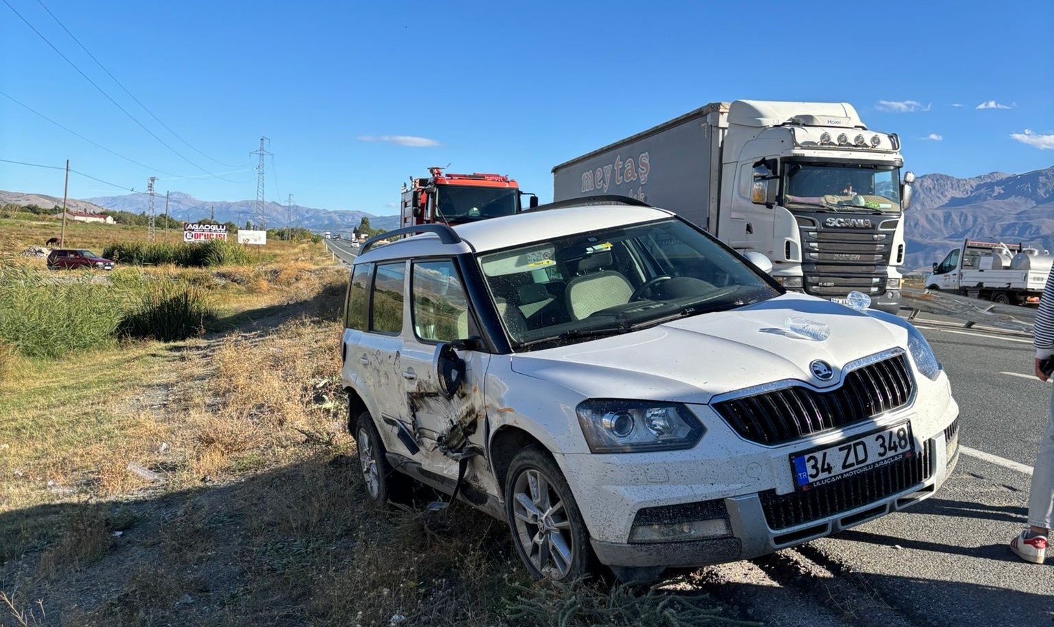 Erzincan’da kaza; 3 yaralı