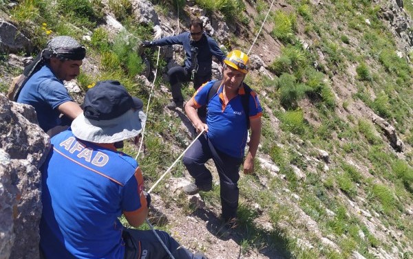 AFAD, 1000 arama ve kurtarma teknikeri alacak