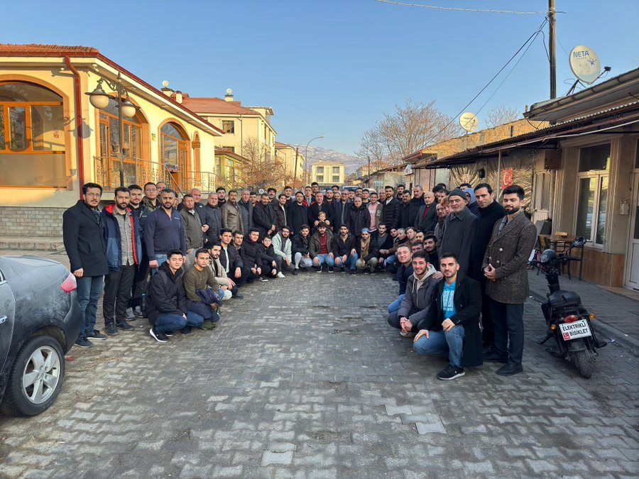 Erzincan’da gençler sabah namazında buluştu