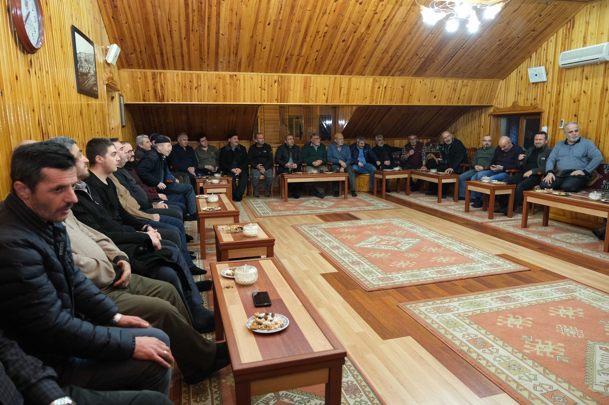 Diyanet işleri Başkan Yardımcısı İşliyen, Kemahlılar Derneği programına konuk oldu