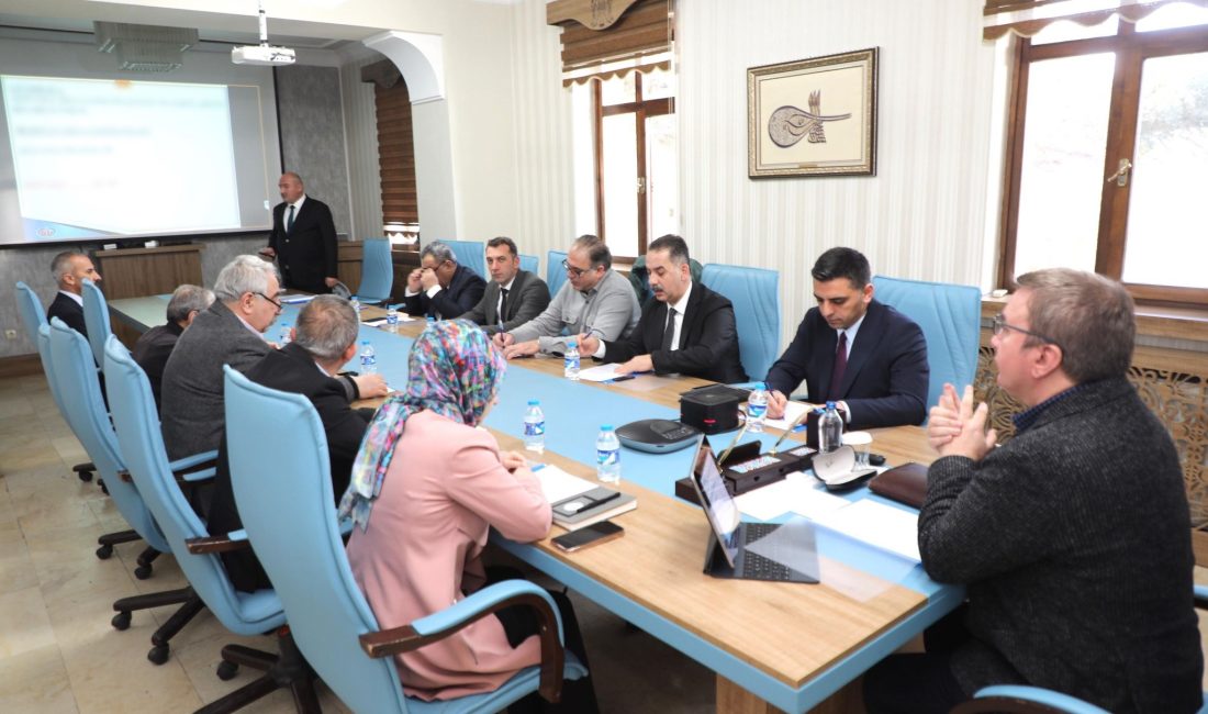 Organize Sanayi Bölgesi (OSB) Müteşebbis Heyeti Toplantısı Erzincan Valisi Hamza
